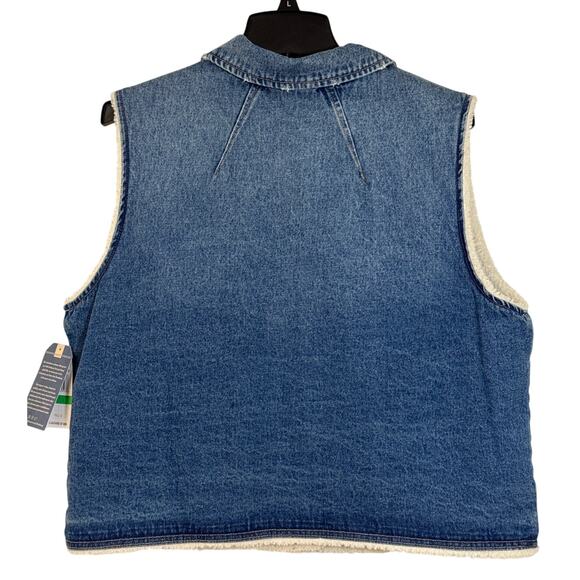 NWT Democracy Large Ombre Denim Faux Fur Lining Button Up Vest W Front Pockets - Picture 2 of 8
